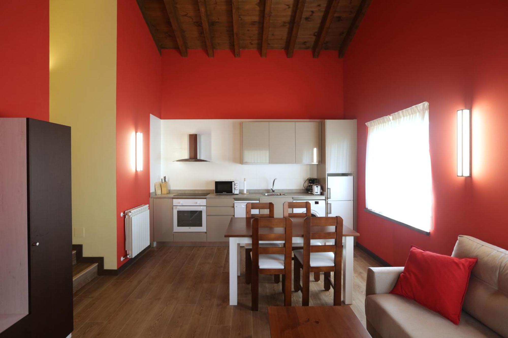 Apartamentos Rurales Casa La Piedra Collía Eksteriør bilde