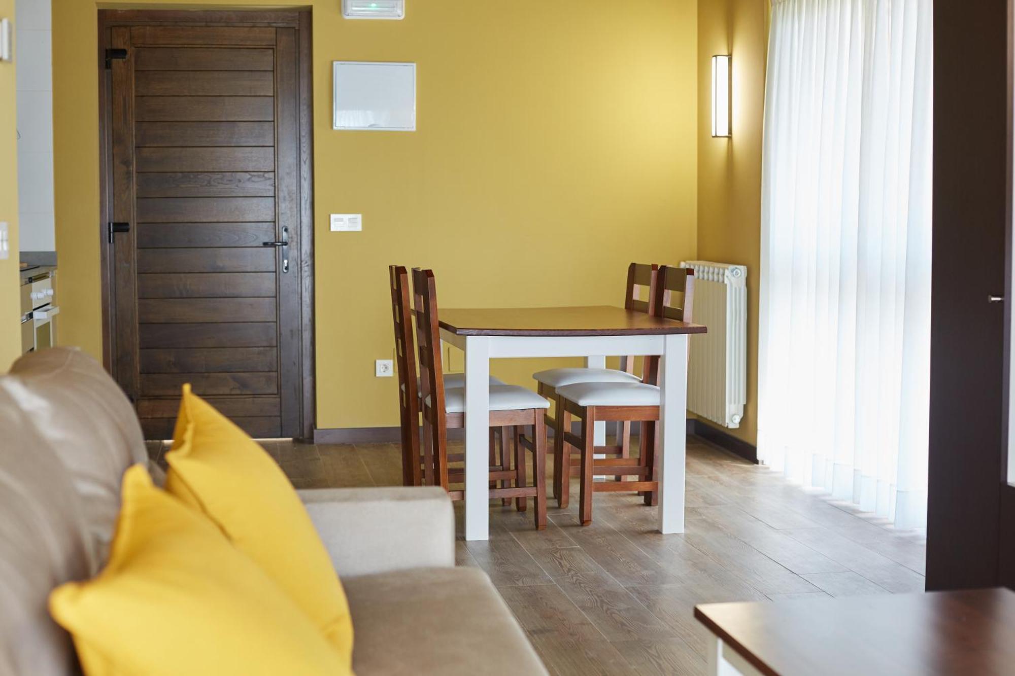 Apartamentos Rurales Casa La Piedra Collía Eksteriør bilde