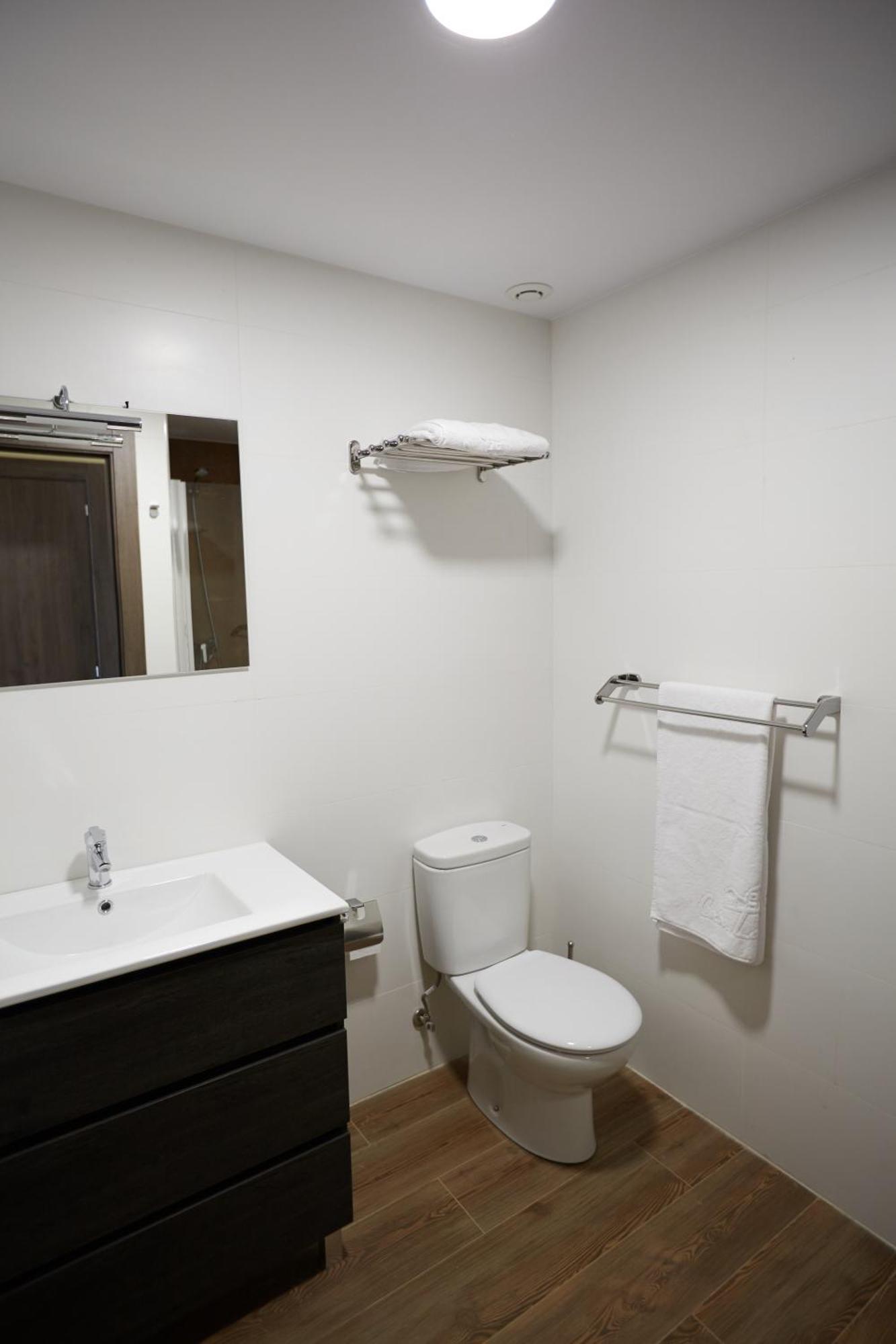Apartamentos Rurales Casa La Piedra Collía Eksteriør bilde