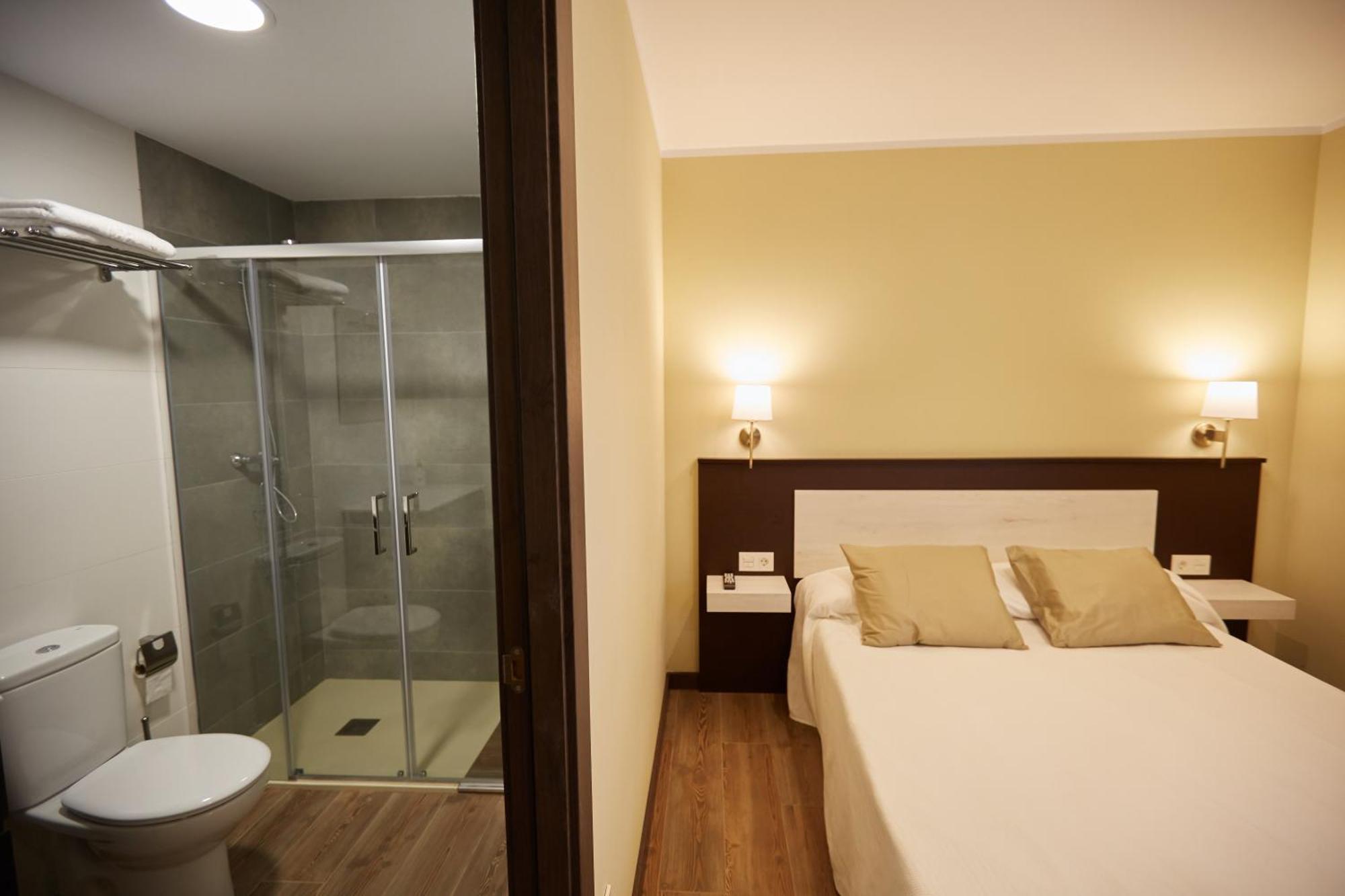 Apartamentos Rurales Casa La Piedra Collía Eksteriør bilde
